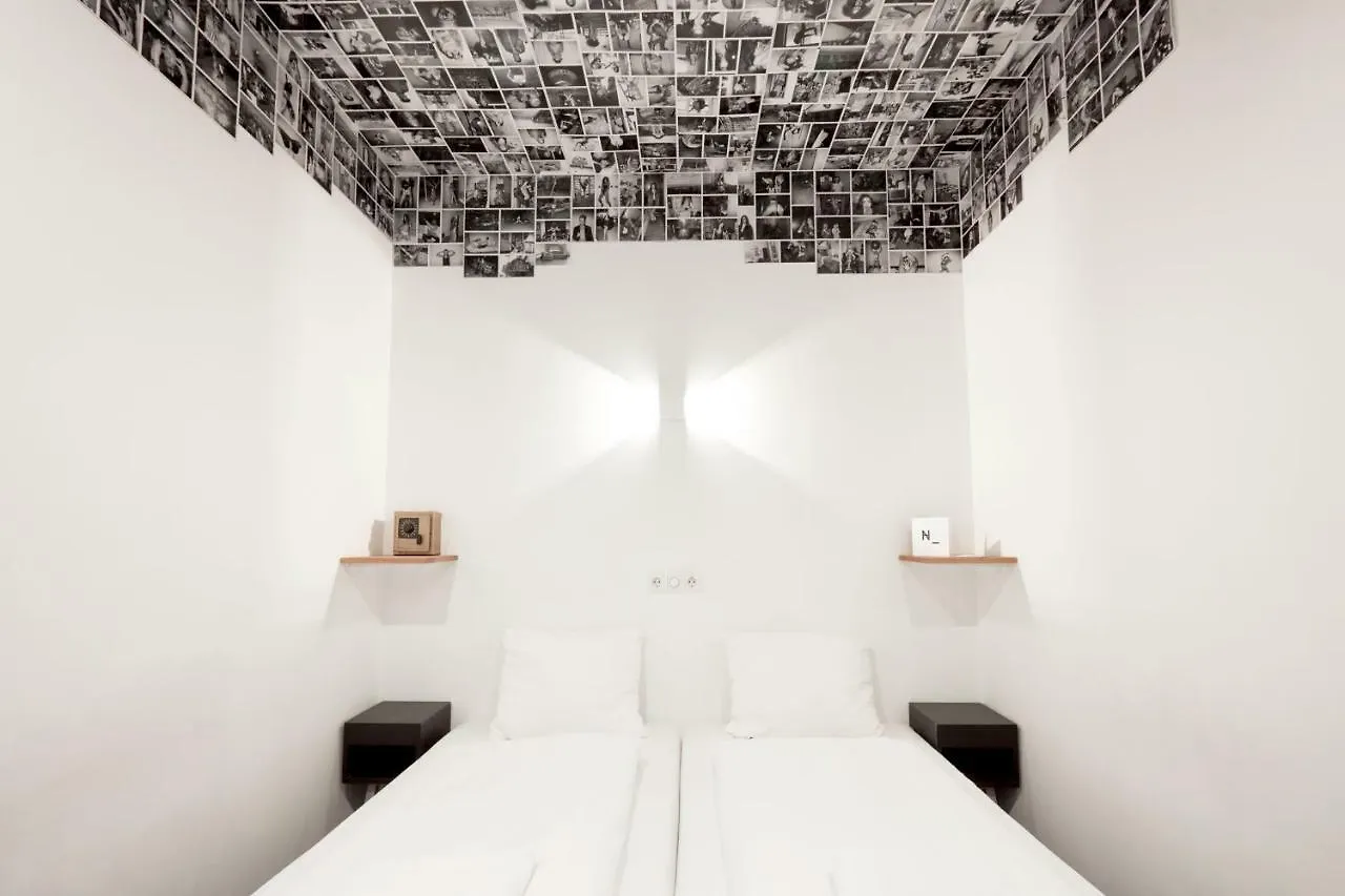 Hotel Not Hotel Amsterdam 3*,